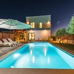 Olea With Heated Pool And Jacuzzi Villa Sukošan