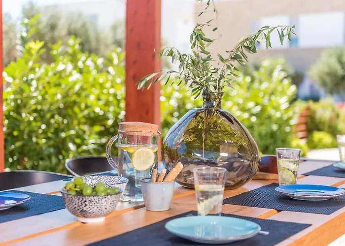 Olea With Heated Pool And Jacuzzi Sukošan