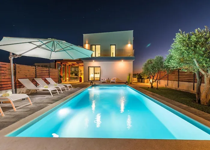 Olea With Heated Pool And Jacuzzi Villa Sukošan