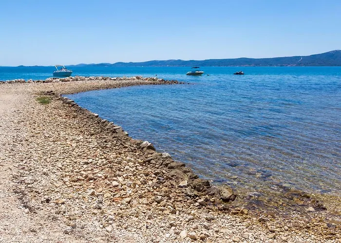 Olea With Heated Pool And Jacuzzi *