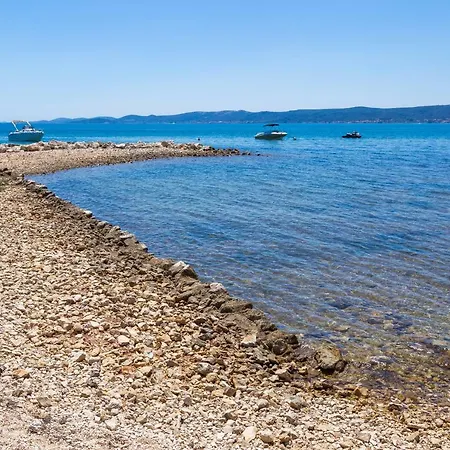 Olea With Heated Pool And Jacuzzi *