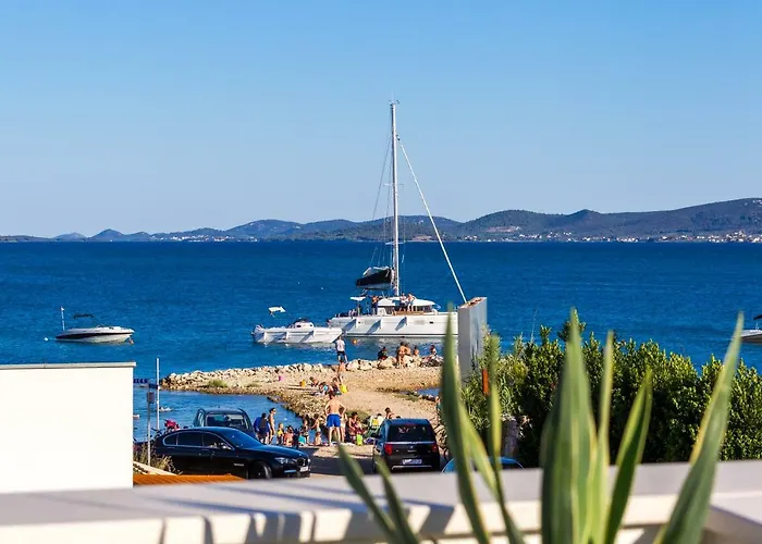 Вилла Olea With Heated Pool And Jacuzzi